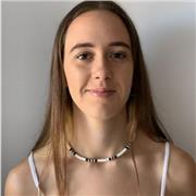 Chica responsable, estudiante de matemáticas capacitada para dar clases hasta 2 de bachillerato y evau. Puedo ir a fuenlabrada y alrededores, además puede ser online o presencial